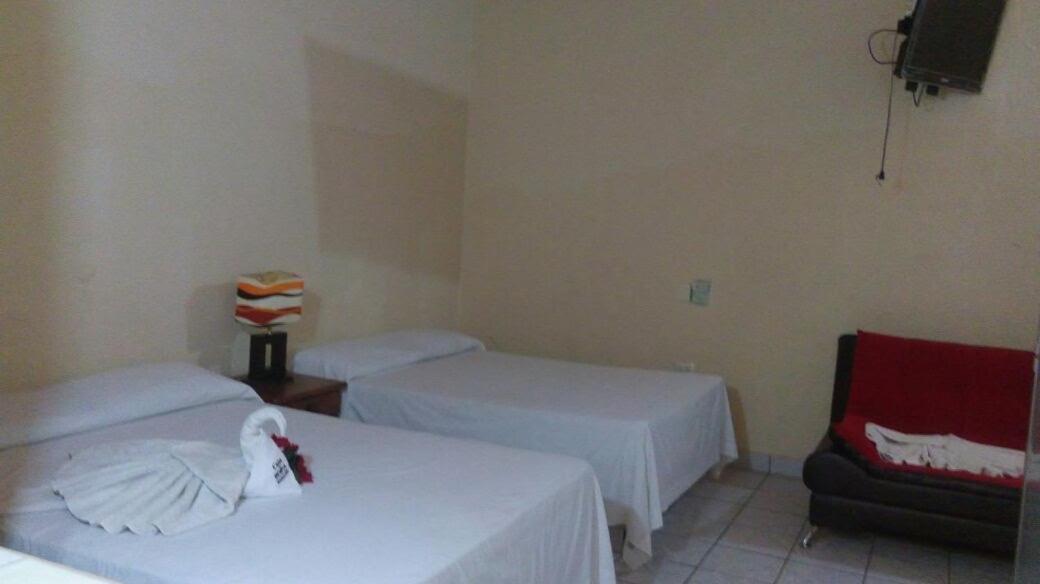 Готель Bungalows Casa Regina Compostela Екстер'єр фото